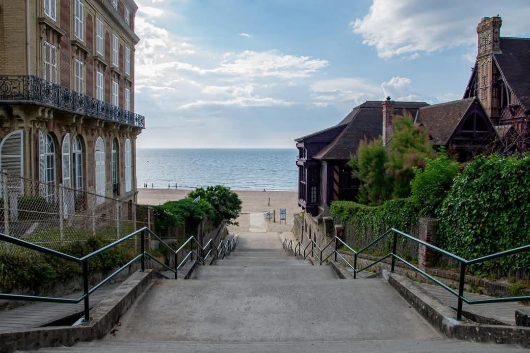 Le Capitaine Jack Διαμέρισμα Trouville-sur-Mer Εξωτερικό φωτογραφία